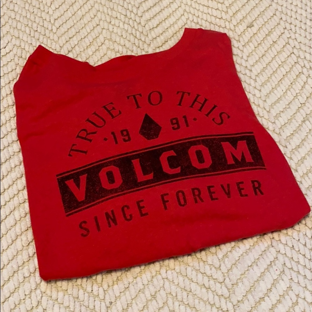 Volcom T-Shirt NWT